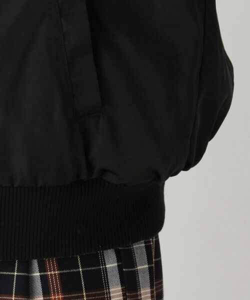 セール M L リバーシブル 胸ポケット付きボアブルブルゾン