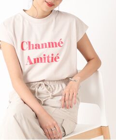 大人の抜け感 フレンチスリーブ ゆるロゴTシャツ