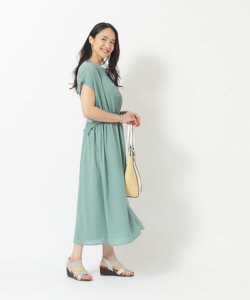 SHOO・LA・RUE / シューラルー ロング・マキシ丈ワンピース | 【無理せずキレイ】夏のお出かけに 女性らしさあふれる ドットプリントワンピース | 詳細16