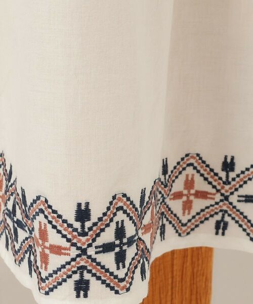 SHOO・LA・RUE / シューラルー ロング・マキシ丈ワンピース | さらりと着こなす インド綿 裾刺繍ワンピース | 詳細8