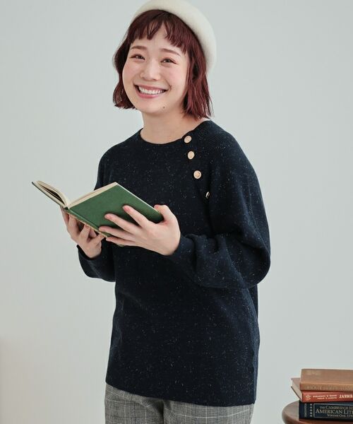 SHOO・LA・RUE / シューラルー ニット・セーター | 【S-LL/洗える】きらっとラメが華やか 肩金ボタンニット | 詳細23