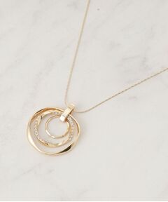 【カスタム】キラキラ月の輪ネックレス