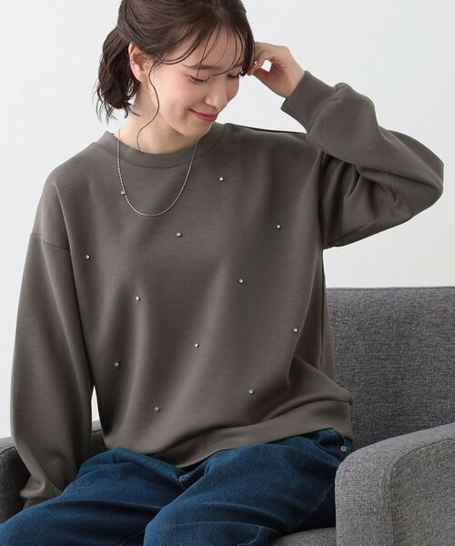 SHOO・LA・RUE/シューラルー 【S-LL】もちさら ビジュー付きトップス チャコールグレー(014) 02(M) SHOO・LA・RUE/シューラルー 【S-LL】もちさら ビジュー付きトップス チャコールグレー(014) 02(M)
