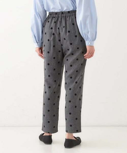 SHOO・LA・RUE / シューラルー パンツ | 【S-LL】華やかさ引き立つ フロッキードット柄 テーパードパンツ | 詳細10