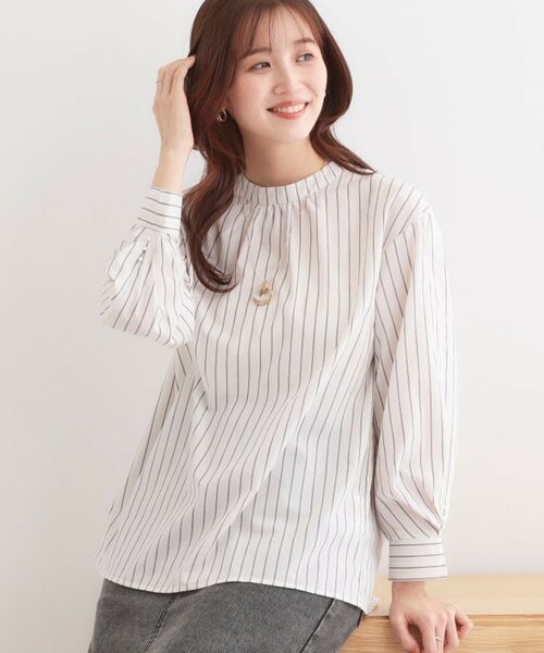 SHOO・LA・RUE/シューラルー 【イージーケア】袖タックブラウス ライトベージュ(651) 04(LL) SHOO・LA・RUE/シューラルー 【イージーケア】袖タックブラウス ライトベージュ(651) 04(LL)