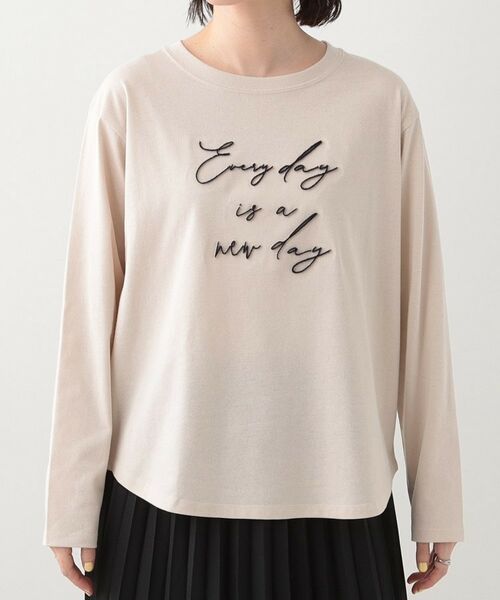 SHOO・LA・RUE / シューラルー カットソー | 【S-LL】ロゴの立体感が魅力 ブラシ刺繍ロンT | 詳細13