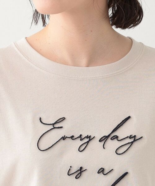 SHOO・LA・RUE / シューラルー カットソー | 【S-LL】ロゴの立体感が魅力 ブラシ刺繍ロンT | 詳細16