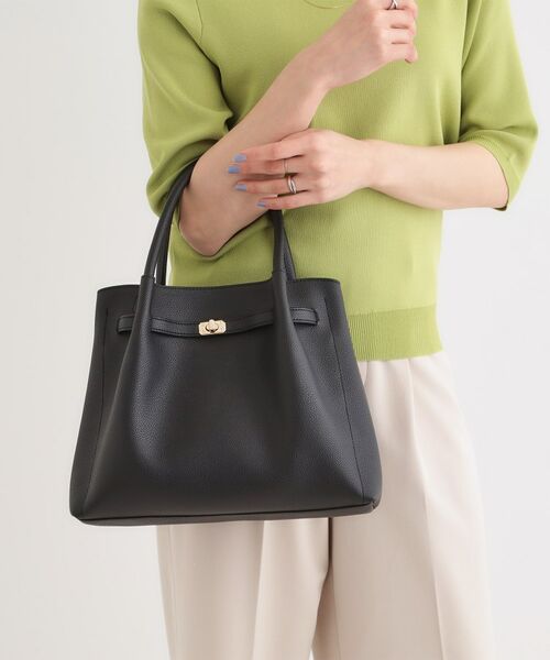 SHOO・LA・RUE/シューラルー ベルト金具トートバッグ【2WAY】 ブラック(019) 00 SHOO・LA・RUE/シューラルー ベルト金具トートバッグ【2WAY】 ブラック(019) 00