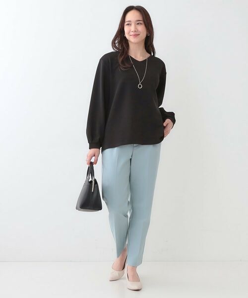 SHOO・LA・RUE / シューラルー シャツ・ブラウス | 【S-LL/2点セット】大人の上品シルエット アクセ付き Vネックトップス | 詳細7