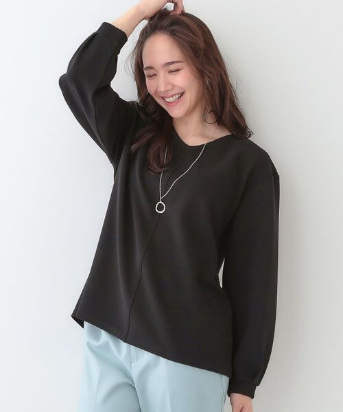 SHOO・LA・RUE/シューラルー 【S-LL/2点セット】大人の上品シルエット アクセ付き Vネックトップス ブラック(019) 02(M) SHOO・LA・RUE/シューラルー 【S-LL/2点セット】大人の上品シルエット アクセ付き Vネックトップス ブラック(019) 02(M)
