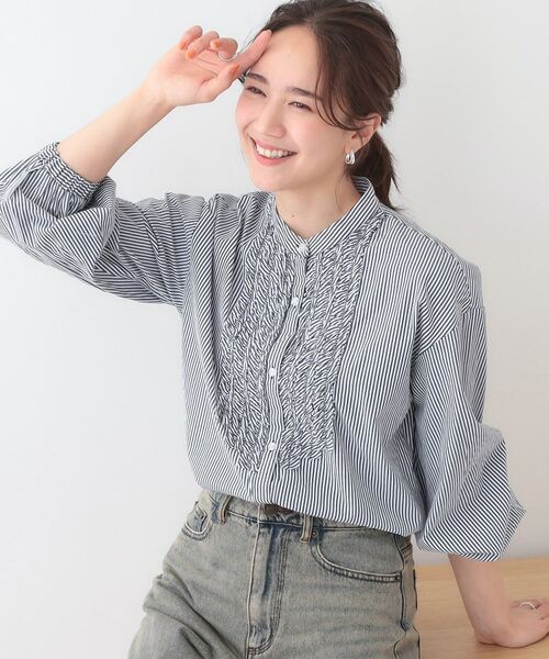 SHOO・LA・RUE/シューラルー ストライプフリルシャツ ネイビー(394) 04(LL) SHOO・LA・RUE/シューラルー ストライプフリルシャツ ネイビー(394) 04(LL)