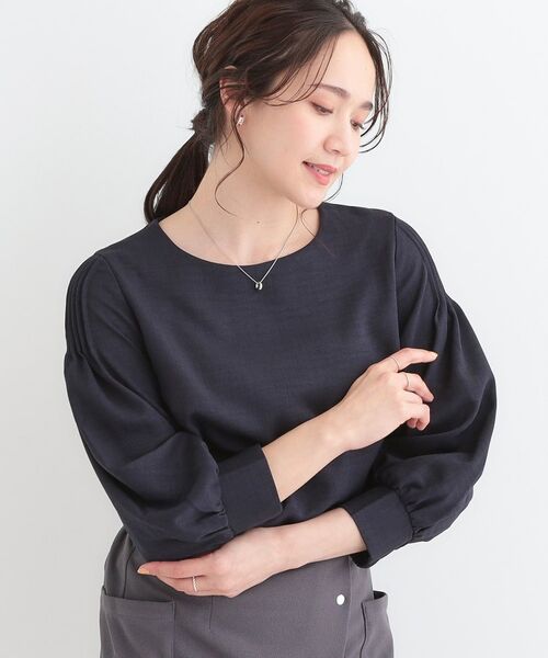 SHOO・LA・RUE/シューラルー 【洗える/S-LL/洗濯後しわになりにくい】無理せずキレイ 肩タックブラウス ネイビー(094) 01(S) SHOO・LA・RUE/シューラルー 【洗える/S-LL/洗濯後しわになりにくい】無理せずキレイ 肩タックブラウス ネイビー(094) 01(S)