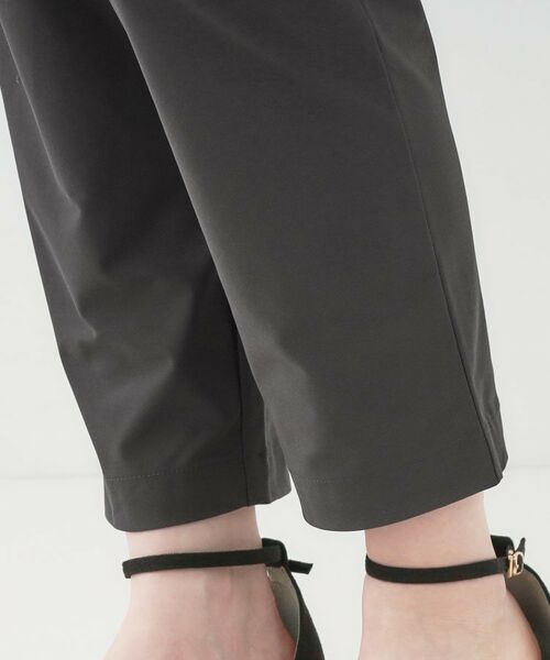 SHOO・LA・RUE / シューラルー ショート・ハーフ・半端丈パンツ | 【洗える/S-LL/ひんやり】さらっとしたタッチが癖になる ストレッチテーパードパンツ | 詳細18
