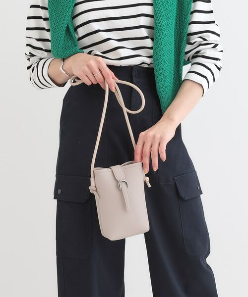 SHOO・LA・RUE/シューラルー ちょっとそこまでのお出かけに フラップミニショルダーバッグ グレー(012) 00 SHOO・LA・RUE/シューラルー ちょっとそこまでのお出かけに フラップミニショルダーバッグ グレー(012) 00