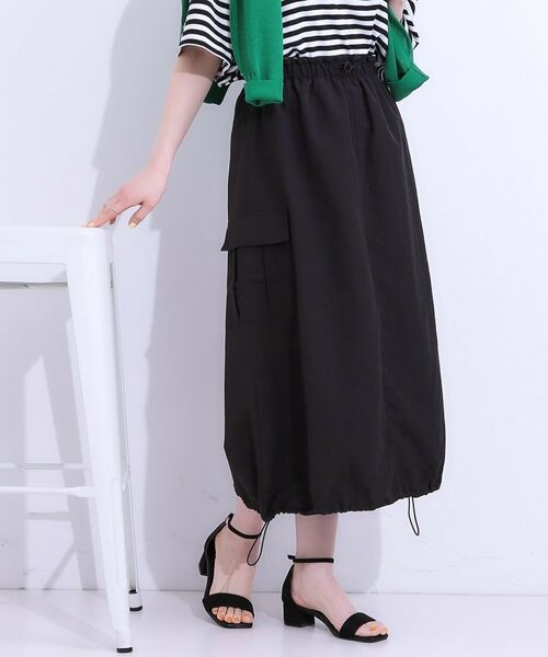 SHOO・LA・RUE/シューラルー 【2WAY/S-LL】】バルーンシルエットにもなる ナイロンカーゴスカート ブラック(019) 02(M) SHOO・LA・RUE/シューラルー 【2WAY/S-LL】】バルーンシルエットにもなる ナイロンカーゴスカート ブラック(019) 02(M)