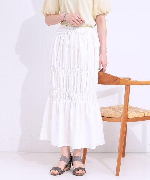 SHOO・LA・RUE / シューラルー ロング・マキシ丈スカート | 【S-LL】コーデが華やかに シャーリングデザインスカート(ホワイト(001))