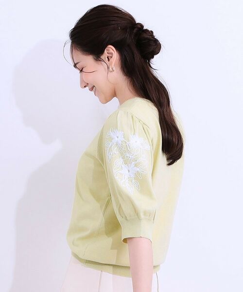 SHOO・LA・RUE / シューラルー ニット・セーター | 【S-LL】お袖刺繍がアクセント ラウンドネックニット | 詳細10