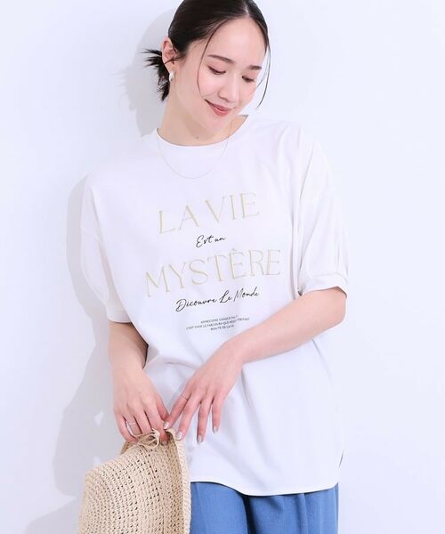 SHOO・LA・RUE/シューラルー 【S-LL/ひんやり/UV】ぷっくりラメプリントロゴTシャツ オフホワイト(003) 03(L) SHOO・LA・RUE/シューラルー 【S-LL/ひんやり/UV】ぷっくりラメプリントロゴTシャツ オフホワイト(003) 03(L)
