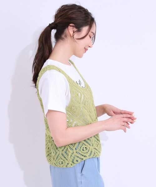 SHOO・LA・RUE / シューラルー その他トップス | 【S-LL/2点セット】大人カジュアルに レースビスチェ+プリントTシャツ | 詳細10