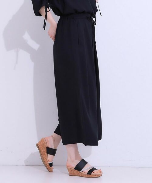 SHOO・LA・RUE / シューラルー ショート・ハーフ・半端丈パンツ | 【セットアップ可】裏地ひんやり麻調スカーチョ | 詳細2