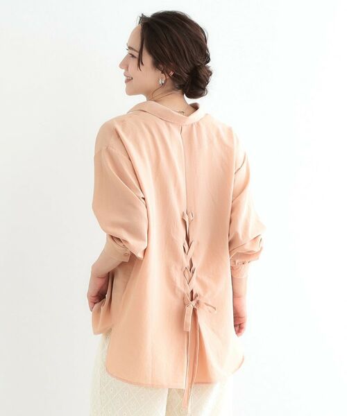 SHOO・LA・RUE / シューラルー シャツ・ブラウス | 【S-LL】後ろ姿も抜かりなく バックレースアップシャツ | 詳細10