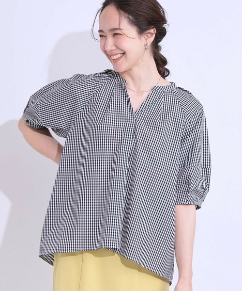 SHOO・LA・RUE / シューラルー シャツ・ブラウス | 【洗える/S-LL】洗濯後しわになりにくい 5分袖スキッパーブラウス(ブラック(219))