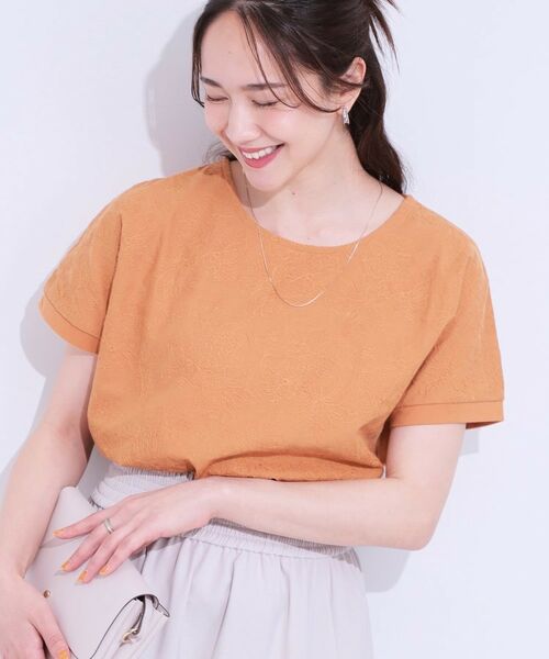 SHOO・LA・RUE / シューラルー カットソー | 【S-LL】一枚でサマ見え フローラル刺繍トップス(オレンジ(066))