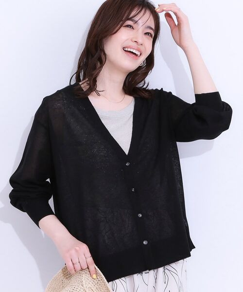 SHOO・LA・RUE/シューラルー 【洗える/S-LL】ナチュラルなシアー感が魅力 Vネックカーディガン ブラック(019) 03(L) SHOO・LA・RUE/シューラルー 【洗える/S-LL】ナチュラルなシアー感が魅力 Vネックカーディガン ブラック(019) 03(L)
