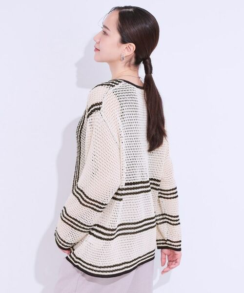 SHOO・LA・RUE / シューラルー カーディガン・ボレロ | レースのような編み柄が上品 Vネックカーディガン | 詳細2