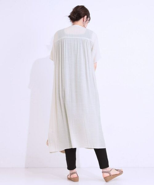 SHOO・LA・RUE / シューラルー ミニ丈・ひざ丈ワンピース | さらさら ドビーギャザー シャツワンピース | 詳細11