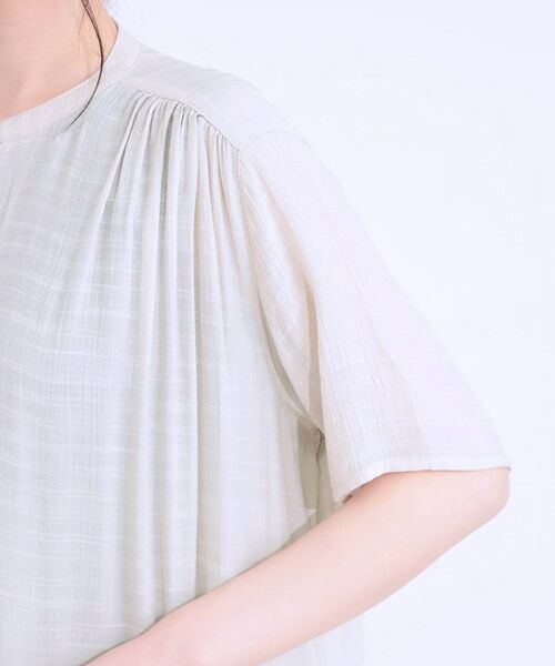 SHOO・LA・RUE / シューラルー ミニ丈・ひざ丈ワンピース | さらさら ドビーギャザー シャツワンピース | 詳細17