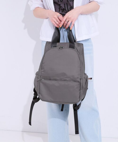 SHOO・LA・RUE/シューラルー 【撥水】キャリーオン10ポケットリュック チャコールグレー(013) 00 SHOO・LA・RUE/シューラルー 【撥水】キャリーオン10ポケットリュック チャコールグレー(013) 00