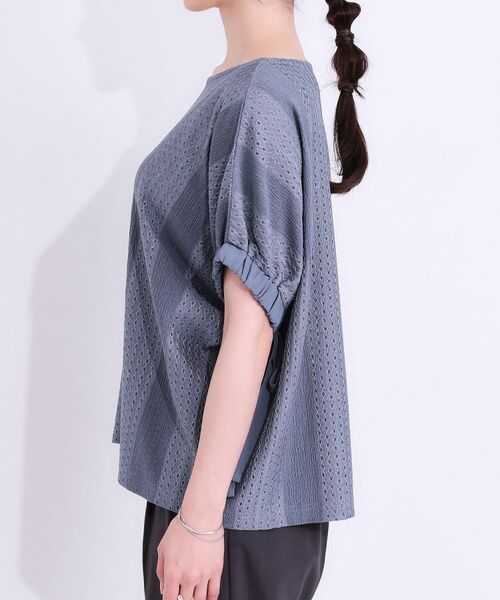 SHOO・LA・RUE / シューラルー シャツ・ブラウス | 【S-LL/二の腕カバー】お袖ギャザーリボン アイレット刺繍トップス | 詳細14