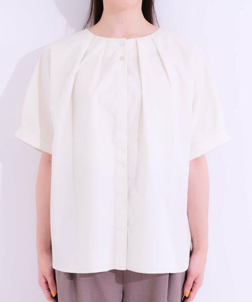 SHOO・LA・RUE / シューラルー シャツ・ブラウス | 【洗える/S-LL】大人の上品シルエット タックデザイン 5分袖ブラウス | 詳細13