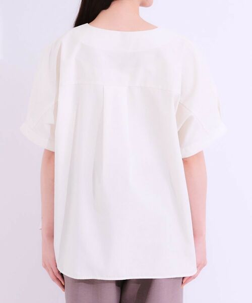 SHOO・LA・RUE / シューラルー シャツ・ブラウス | 【洗える/S-LL】大人の上品シルエット タックデザイン 5分袖ブラウス | 詳細15