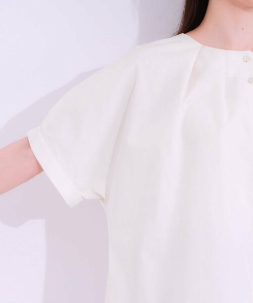 SHOO・LA・RUE / シューラルー シャツ・ブラウス | 【洗える/S-LL】大人の上品シルエット タックデザイン 5分袖ブラウス | 詳細17