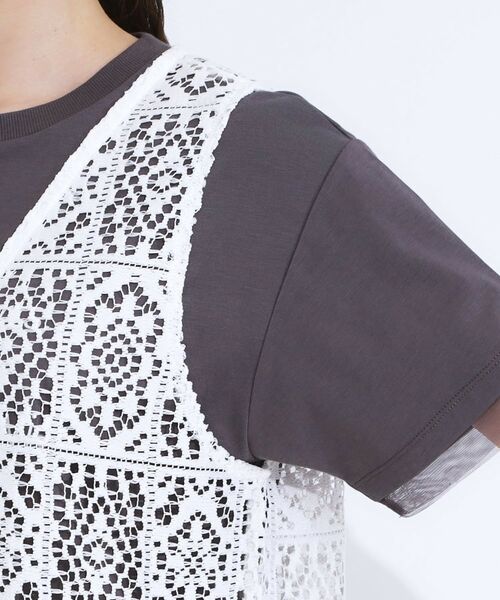 SHOO・LA・RUE / シューラルー ベスト | 【S-LL】羽織るだけでサマ見え レース風の柄が華やかなロングジレ | 詳細13