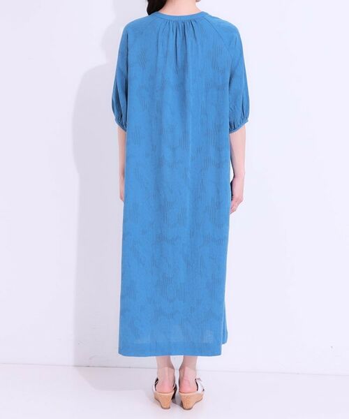 SHOO・LA・RUE / シューラルー ロング・マキシ丈ワンピース | 【S-LL/綿100%】上品さ漂う フラワージャカード 5分袖ワンピース | 詳細15