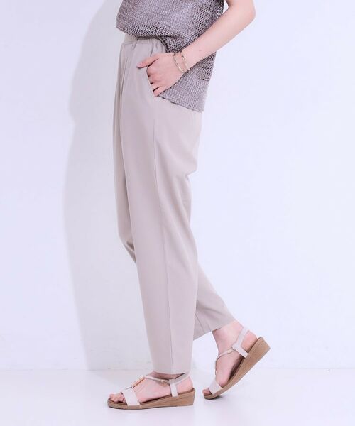 SHOO・LA・RUE / シューラルー パンツ | 【SS-3L/ひんやり/吸水速乾/UV】軽量でさらりと穿ける テーパードパンツ | 詳細10