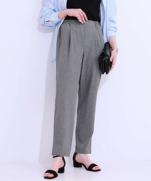 SHOO・LA・RUE / シューラルー パンツ | 【SS-3L/ひんやり/吸水速乾/UV】軽量でさらりと穿ける テーパードパンツ(チャコールグレー(013))