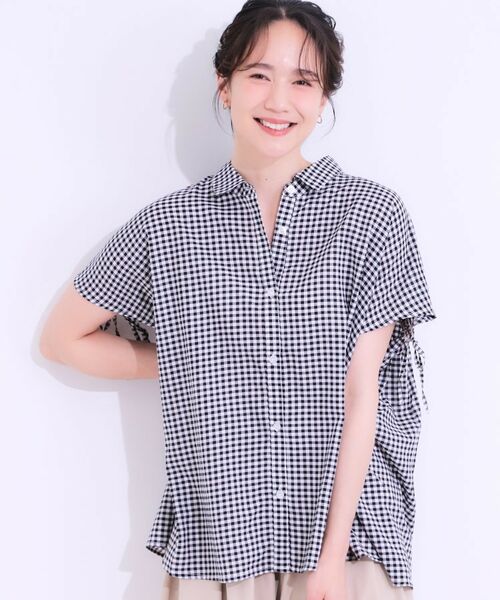 SHOO・LA・RUE / シューラルー シャツ・ブラウス | 【S-LL/ひんやり】後ろ姿も抜かりなく インせず着られる バックギャザーシャツ(ブラック(219))