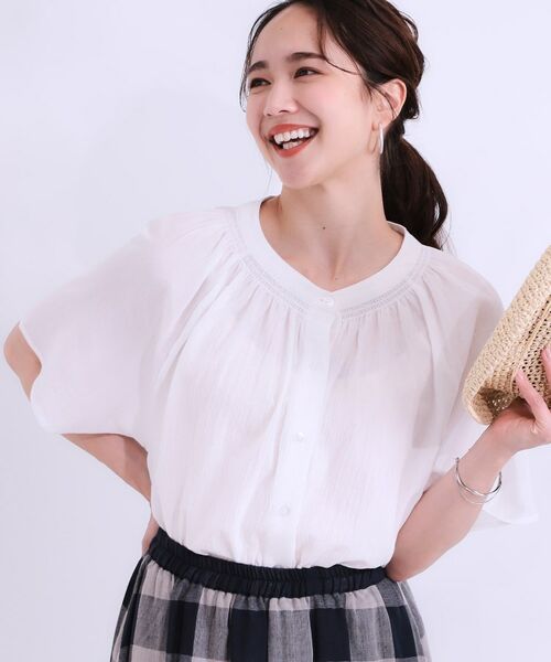 SHOO・LA・RUE / シューラルー シャツ・ブラウス | 体型カバーも叶う 大人上品なコットンボイルブラウス(オフホワイト(003))