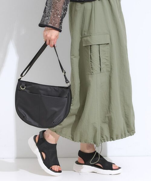 SHOO・LA・RUE / シューラルー ショルダーバッグ | 【撥水】フロントポケットハーフムーンショルダーバッグ | 詳細5