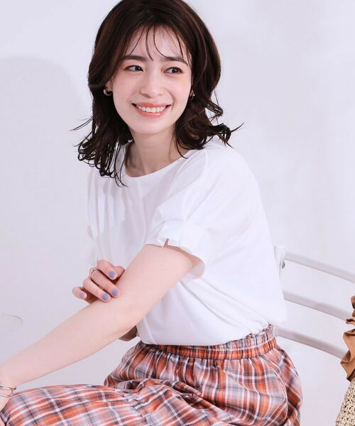 SHOO・LA・RUE/シューラルー 【S-LL/ひんやり/UV/プチプラ】お袖タックで好印象 デザインTシャツ オフホワイト(003) 01(S)