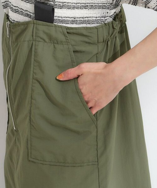 SHOO・LA・RUE / シューラルー ミニ丈・ひざ丈ワンピース | 【S-LL】ナイロンハーフジップジャンスカ | 詳細16