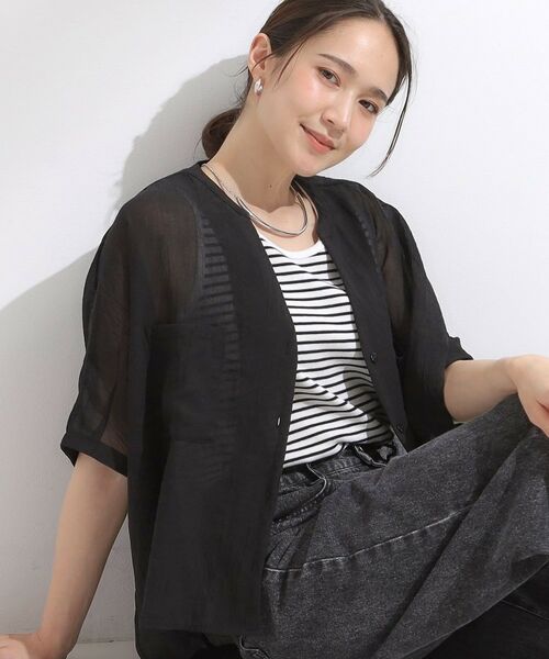 SHOO・LA・RUE/シューラルー 程よいシアー感 ポケットドルマン5分袖シャツ ブラック(019) 00(FREE) SHOO・LA・RUE/シューラルー 程よいシアー感 ポケットドルマン5分袖シャツ ブラック(019) 00(FREE)