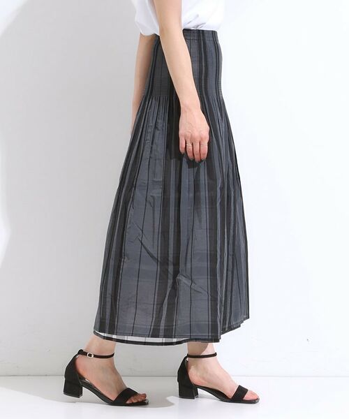 SHOO・LA・RUE / シューラルー ロング・マキシ丈スカート | 【リバーシブル】柄が目を惹く シャーリングフレアスカート | 詳細13