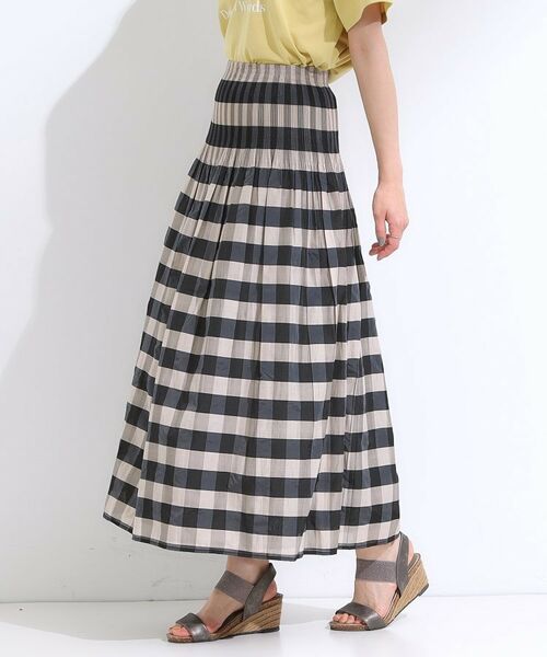 SHOO・LA・RUE / シューラルー ロング・マキシ丈スカート | 【リバーシブル】柄が目を惹く シャーリングフレアスカート | 詳細2