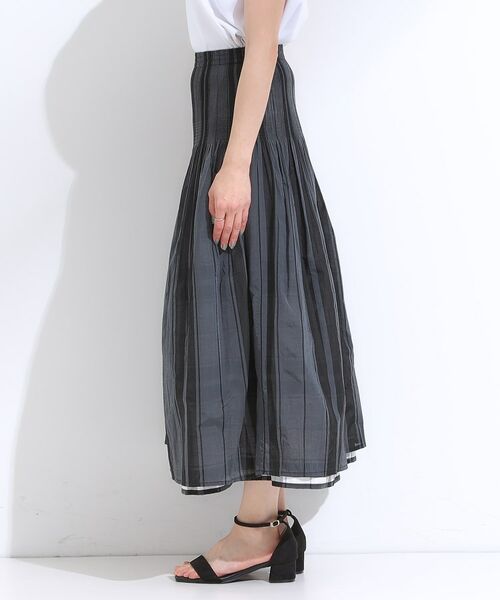 SHOO・LA・RUE / シューラルー ロング・マキシ丈スカート | 【リバーシブル】柄が目を惹く シャーリングフレアスカート | 詳細24