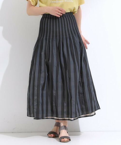 SHOO・LA・RUE / シューラルー ロング・マキシ丈スカート | 【リバーシブル】柄が目を惹く シャーリングフレアスカート | 詳細4